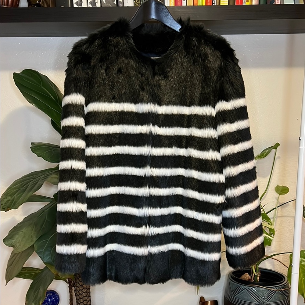 Frame Denim | Black and White Striped Faux Fur Jacket | size Small